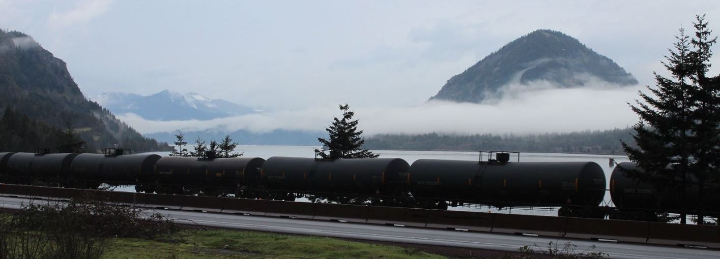 Friends Staff Urge Strong Oil Train Safety Law in Testimony at Capitol